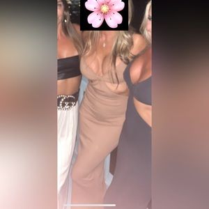 Revolve cut out midi dress - color-Tan size  - small